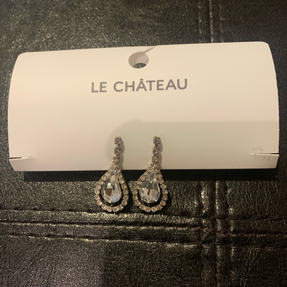 Fashion Rhinestones Tear Drop Earrings